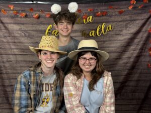 64A795B8-4EC3-4108-9D2E-0509E4B951C3